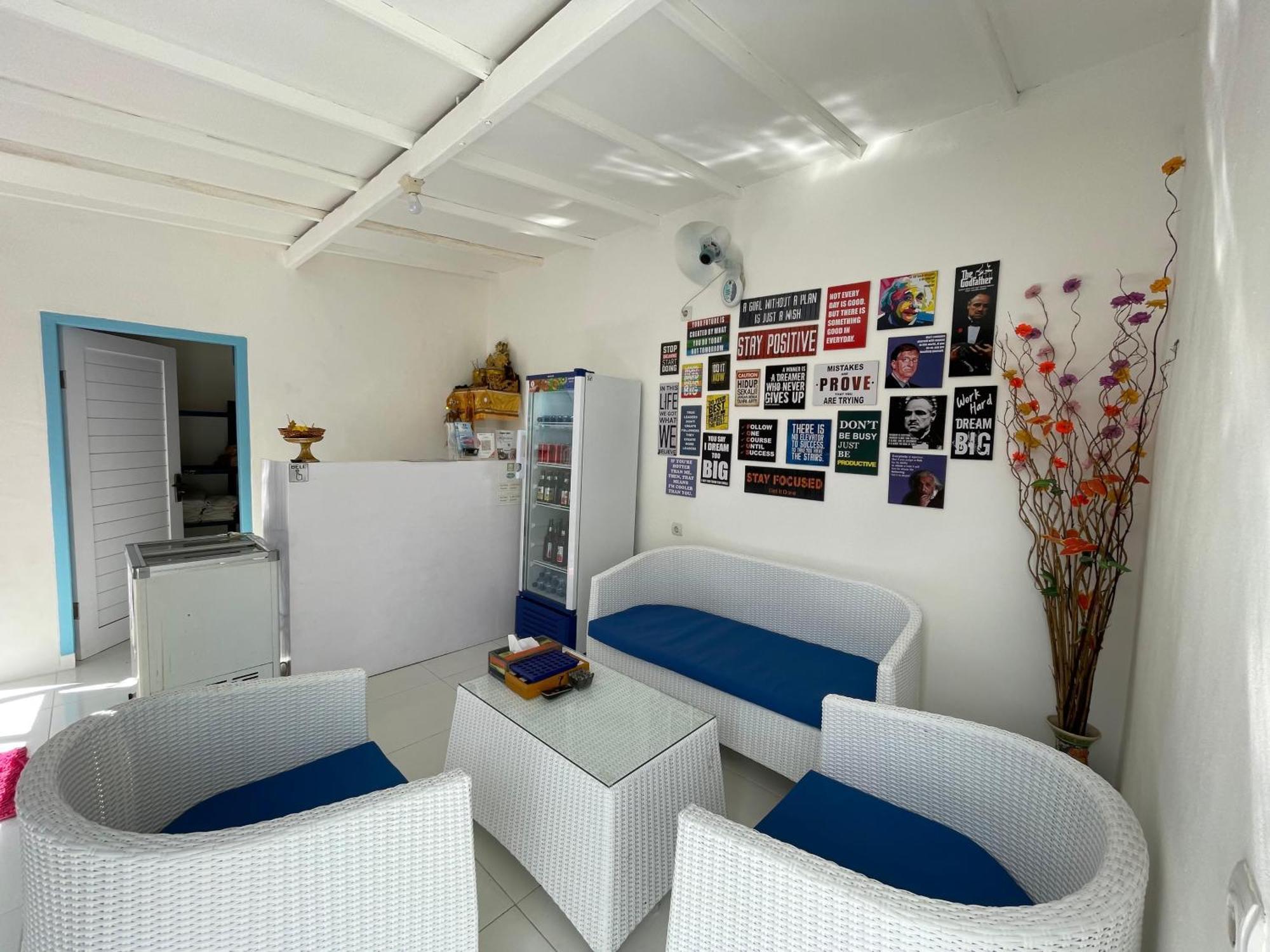 A_One House Hotel Nusa Lembongan  Exterior photo